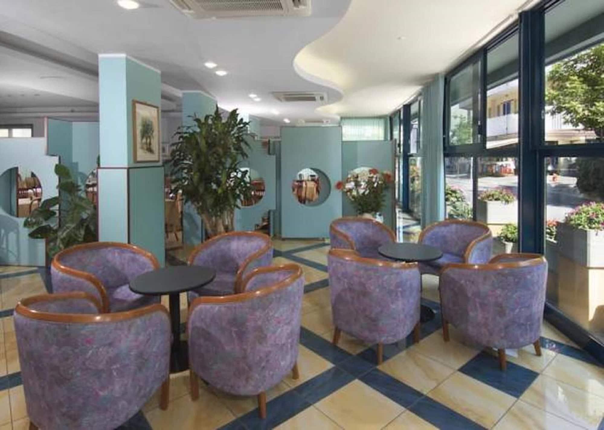 Diana Hotel
